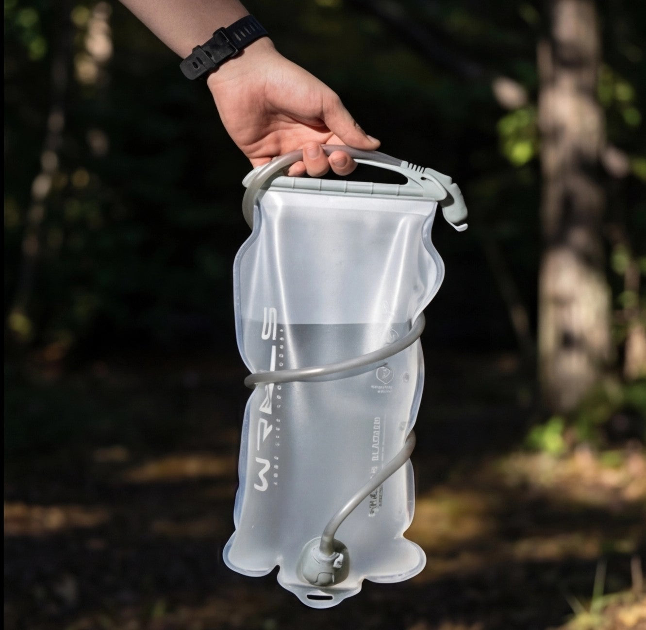 Foldable Eway water bucket in vibrant colors, lightweight and portable for outdoor or household use.