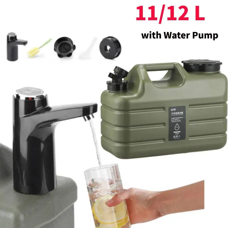 Portable camping water tank by Eway, 20-liter capacity, with a sturdy handle and secure lid for outdoor water storage.