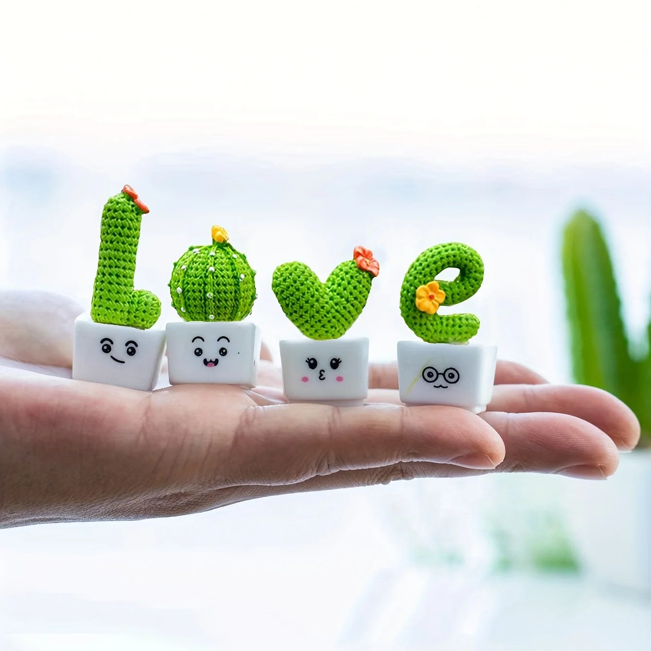 Cute artificial plant decor from Eway featuring vibrant, realistic-looking greenery in a charming design.