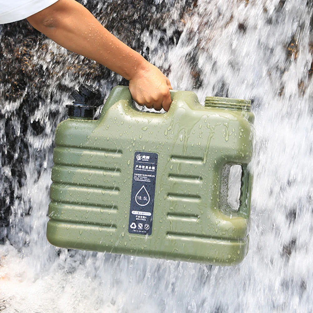 Portable 20-liter camping water tank by Eway, showing the blue plastic container with a spout and handle for outdoor use.