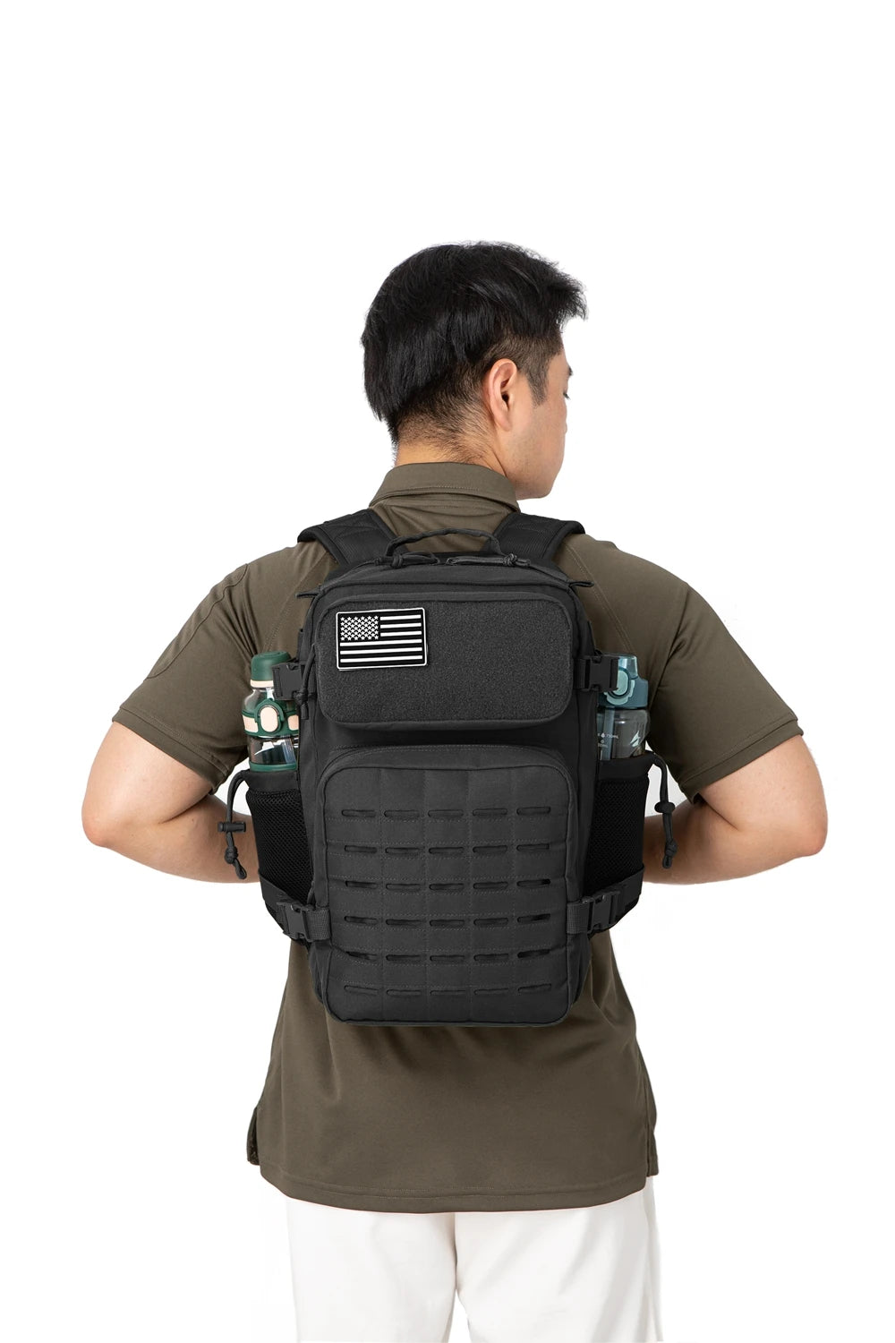 Eway ReFire Gear outdoor backpack with multiple compartments and adjustable straps, suitable for hiking and outdoor adventures.