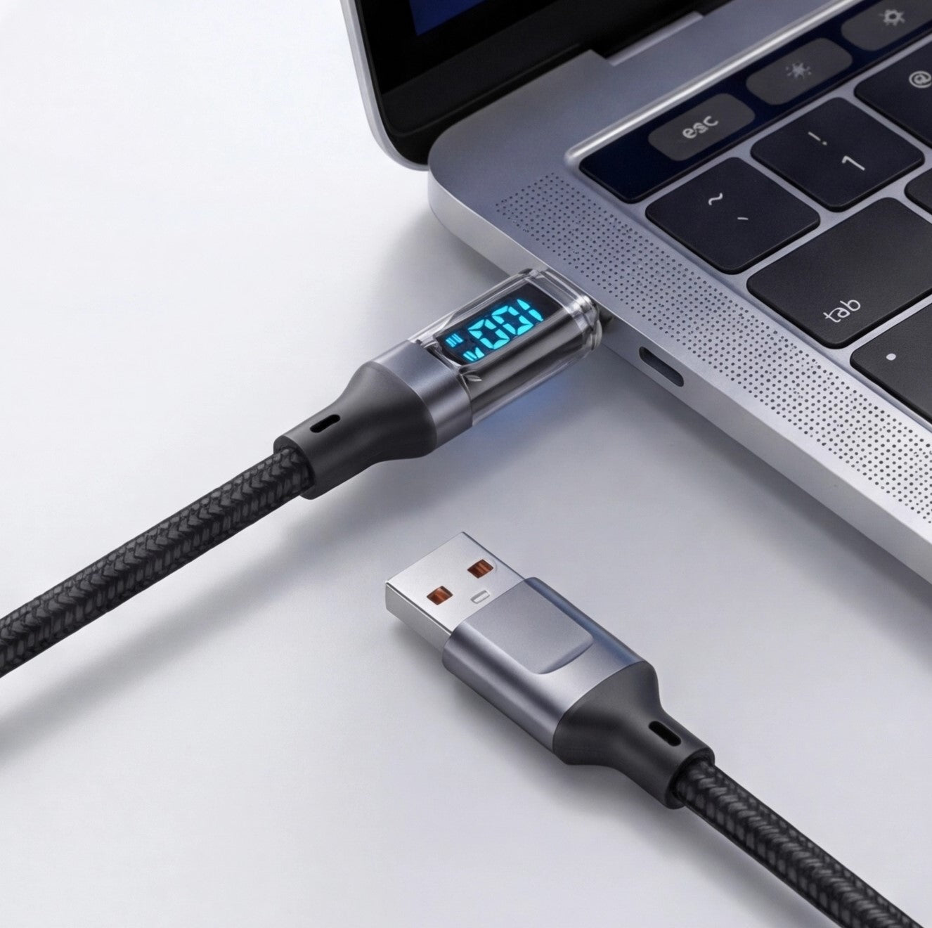 Eway fast charging cable with USB connector, designed for quick device charging and durable use.